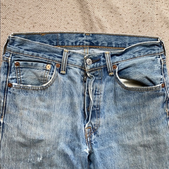 Levi’s 501 Ripped Jeans - Picture 2 of 6